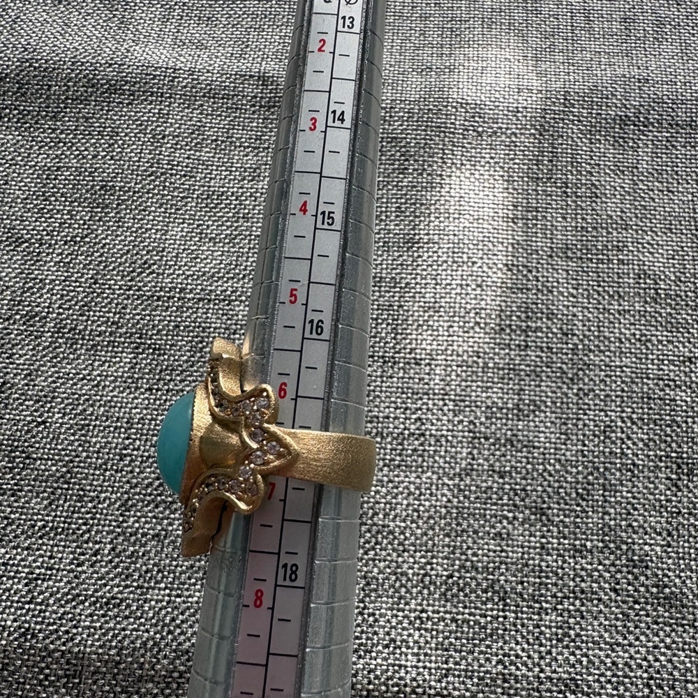 Ralph Lauren Matte Gold-Plated Clear Rhinestone Blue Cabochon Size 6.75/7 Ring - Picture 7 of 7